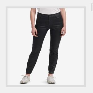 DKNY Coated Jeggings sz 29